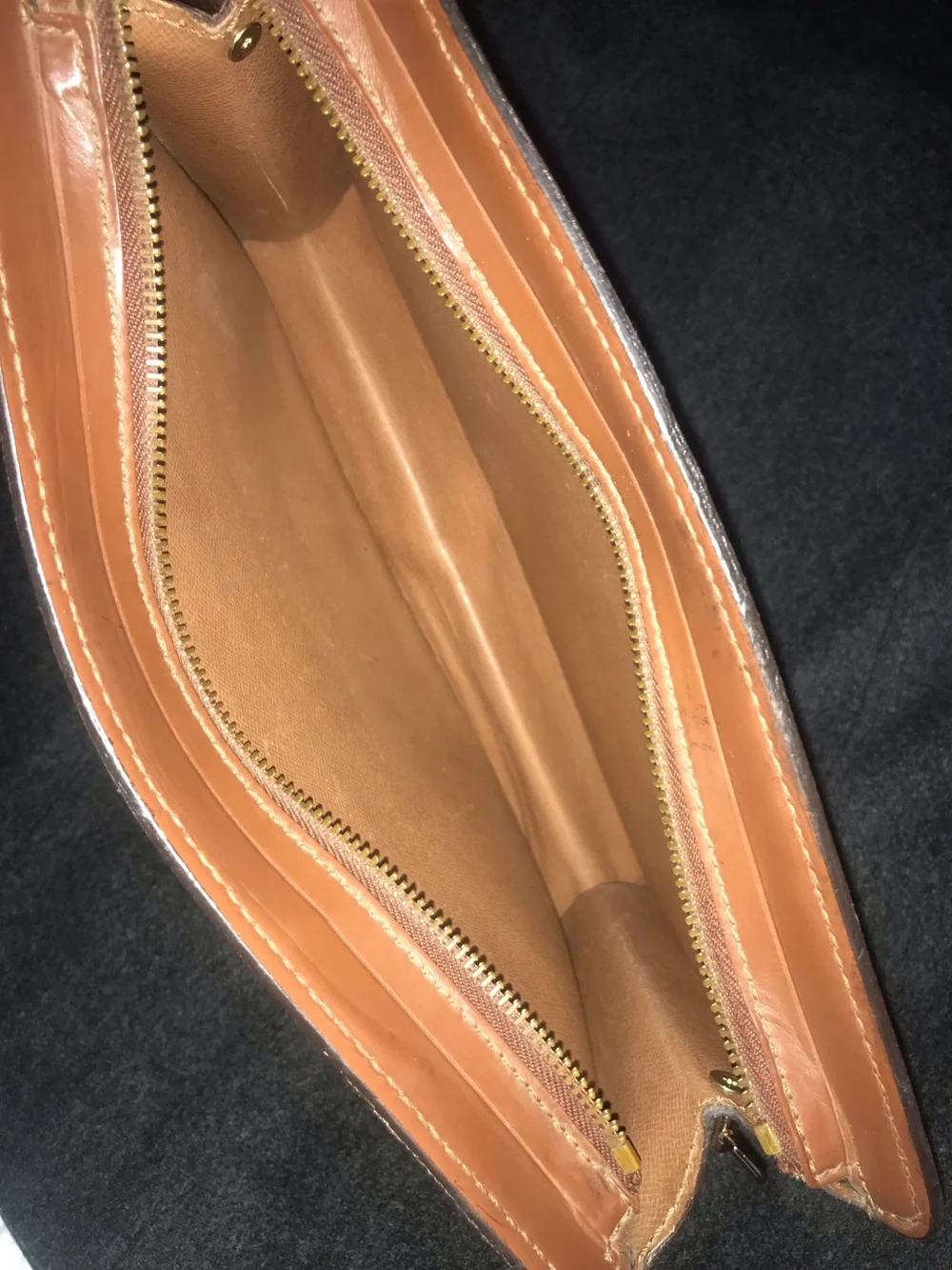 ✅LV CLUTCH MONOGRAM AUTHENTIC LOUIS VUITTON BAG - Picture 4 of 12